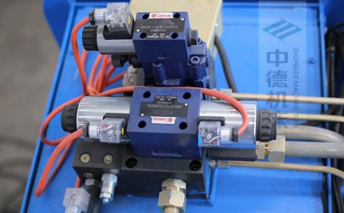 ZDPK-6325采用進(jìn)口液壓閥，抗高壓，持久耐用無故障.jpg