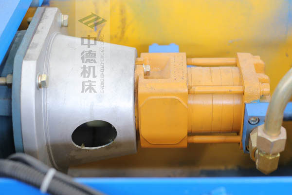 ZDPK-10032采用國(guó)內(nèi)一流品牌電機(jī)及油泵，動(dòng)力強(qiáng)勁，噪音低